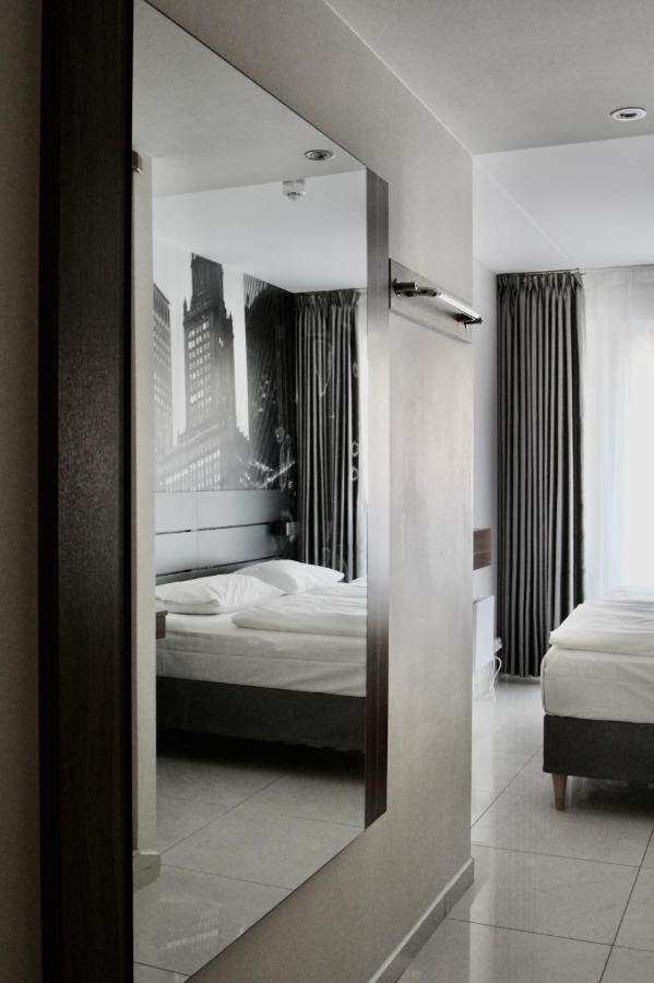 Super Stay Hotel, Oslo Dış mekan fotoğraf
